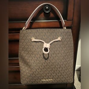 Michael Kors Tote